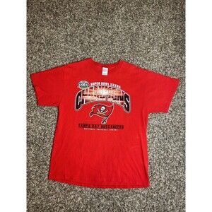 VINTAGE Tampa Bay Buccaneers Men's Large Red Super Bowl XXXVII Champions Tee